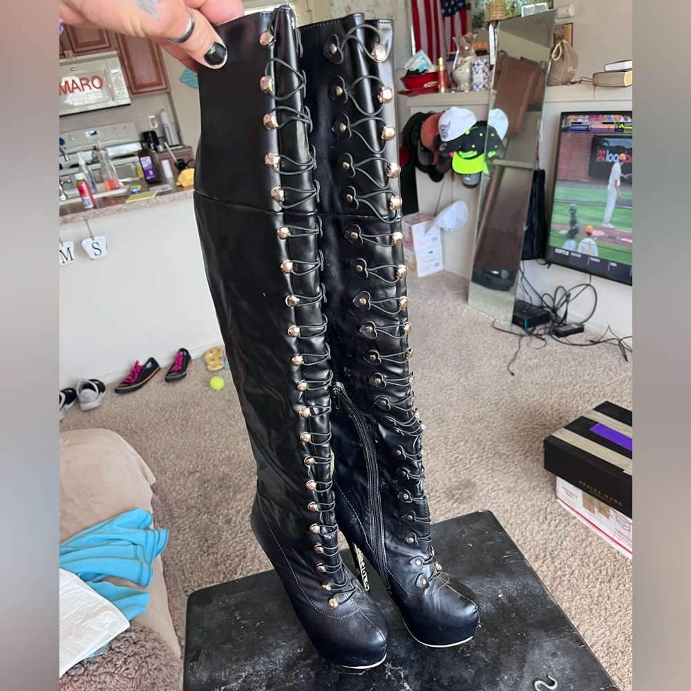 Very sexy rivet front thigh high